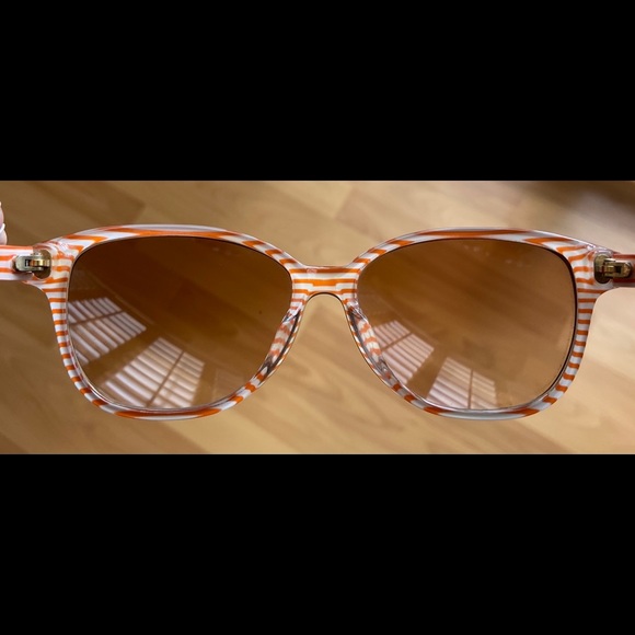 Stylist Ralph Lauren Sunglasses - Picture 3 of 5